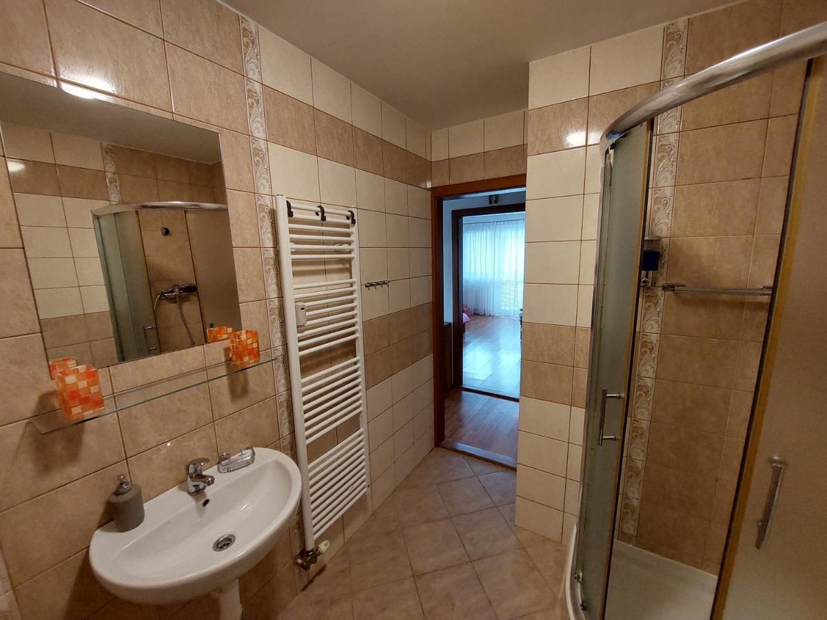 Apartman Tatry Tatranská Lomnica Esterno foto