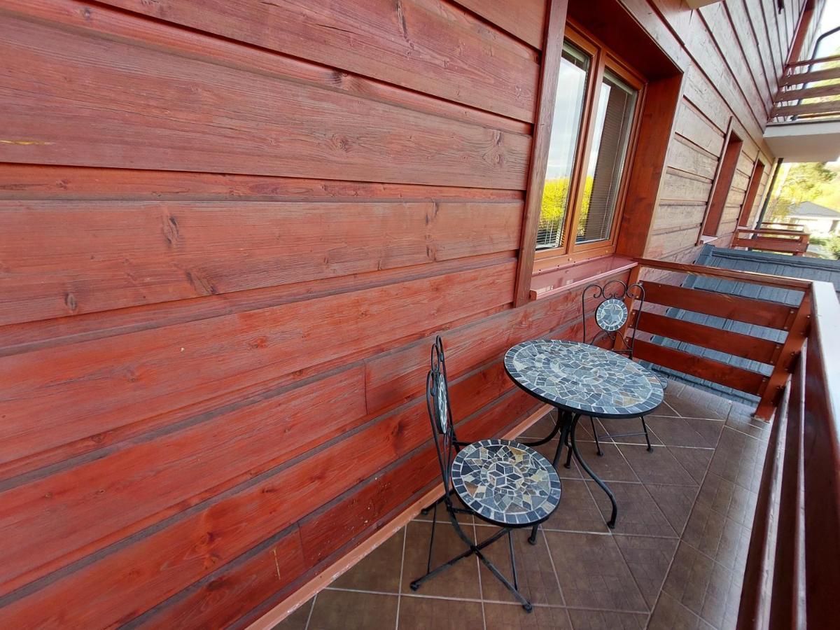 Apartman Tatry Tatranská Lomnica Esterno foto