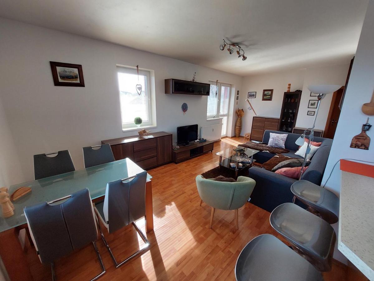 Apartman Tatry Tatranská Lomnica Esterno foto